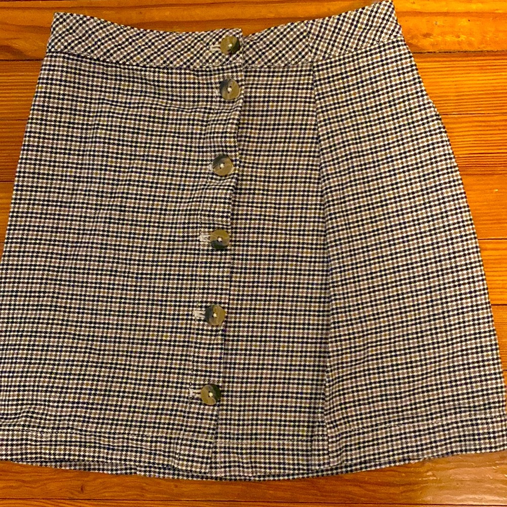 H and M mini skirt